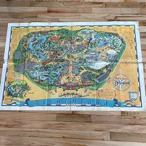 Original 1968 Walt Disney’s Guide to Disneyland